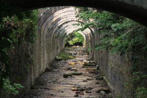 Arcada de la Real Fábrica de Armas de Orbaitzeta