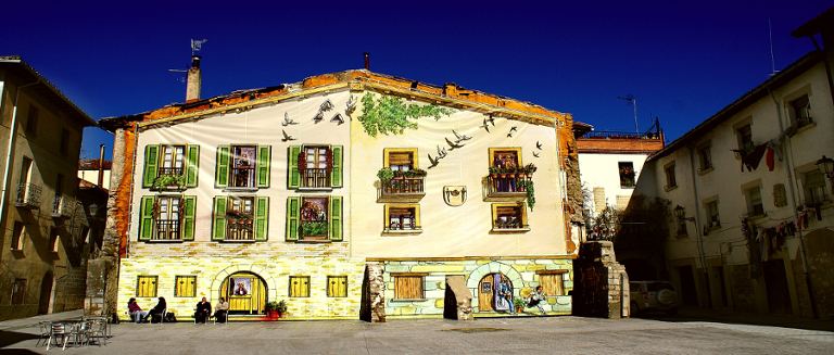 embellecimiento_plaza_aoiz__768x327